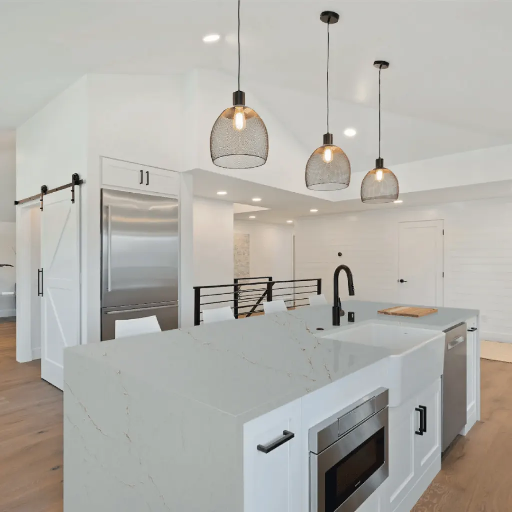 Niagara Fall Gold quartz slab by White Matte